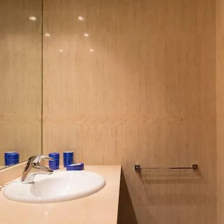 Torre Uno Cruz 아파트